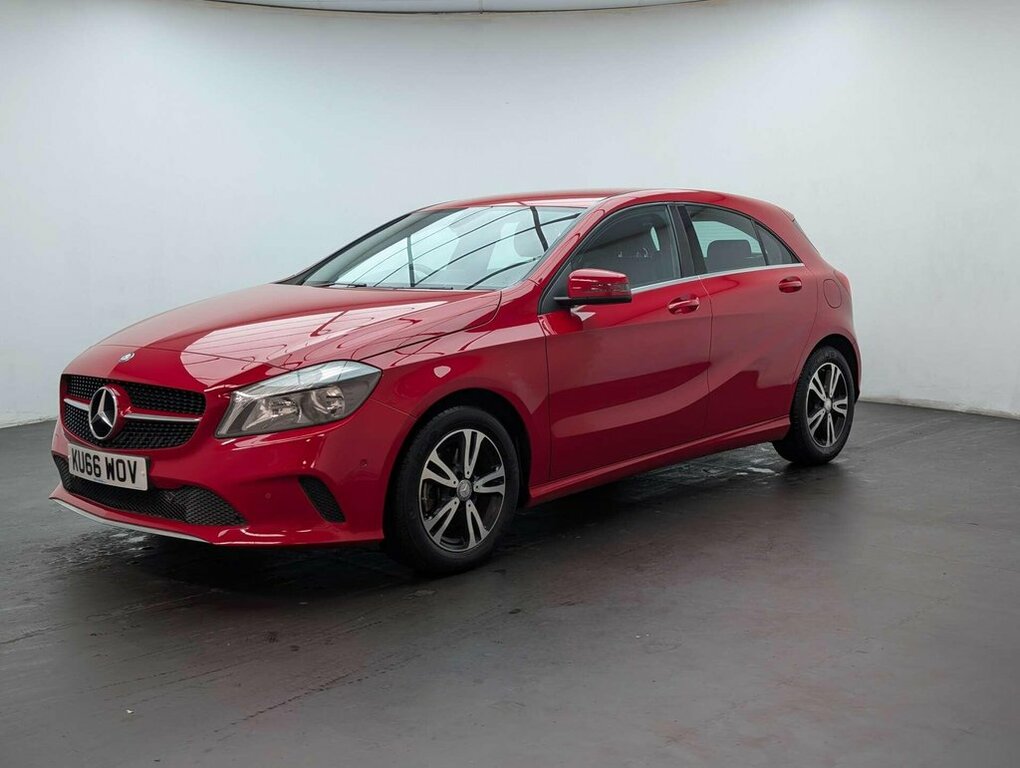 Mercedes-Benz A Class 1.6L Se Red #4