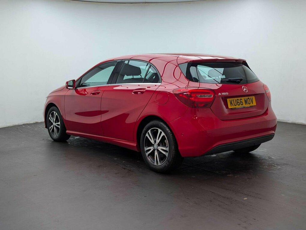 Mercedes-Benz A Class 1.6L Se Red #6
