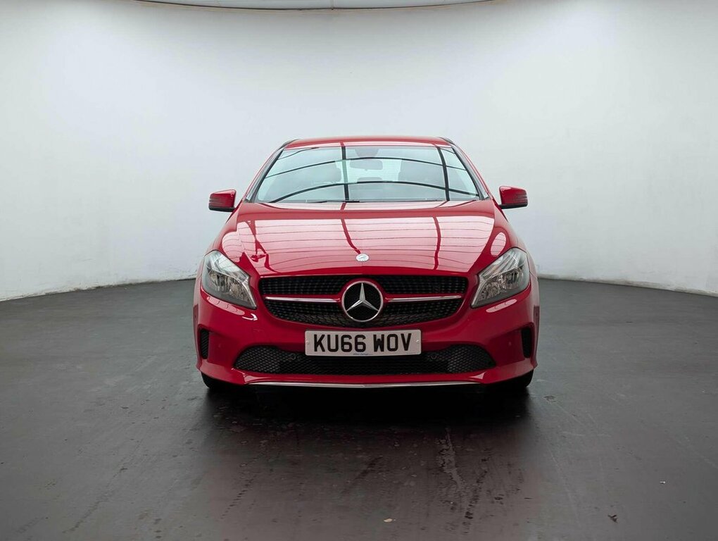 Mercedes-Benz A Class 1.6L Se Red #3