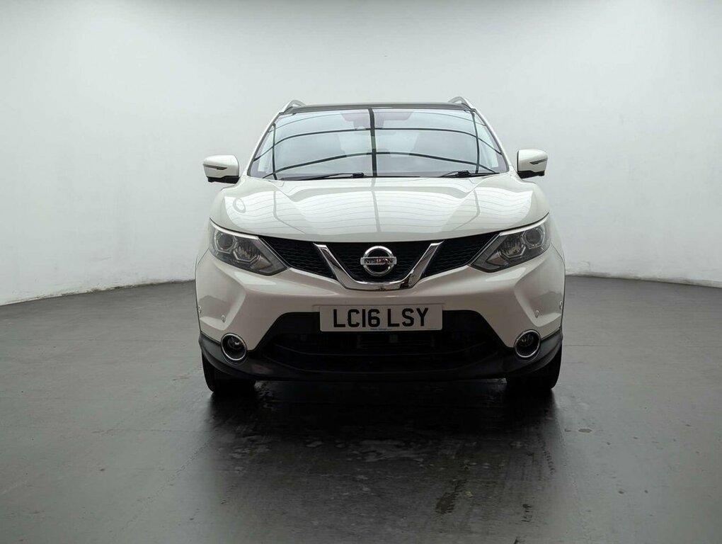Nissan Qashqai 1.2L Tekna White #2