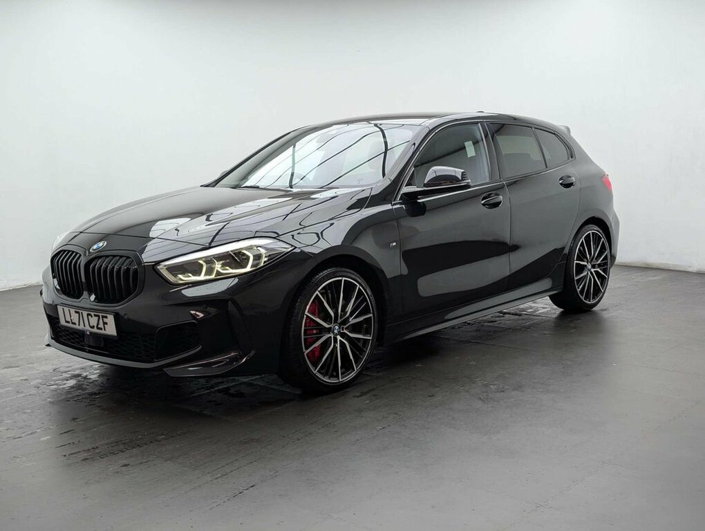 BMW 1 Series Hatchback LL71CZF Black #4