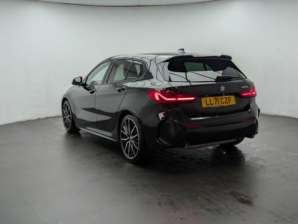 BMW 1 Series Hatchback LL71CZF Black #6