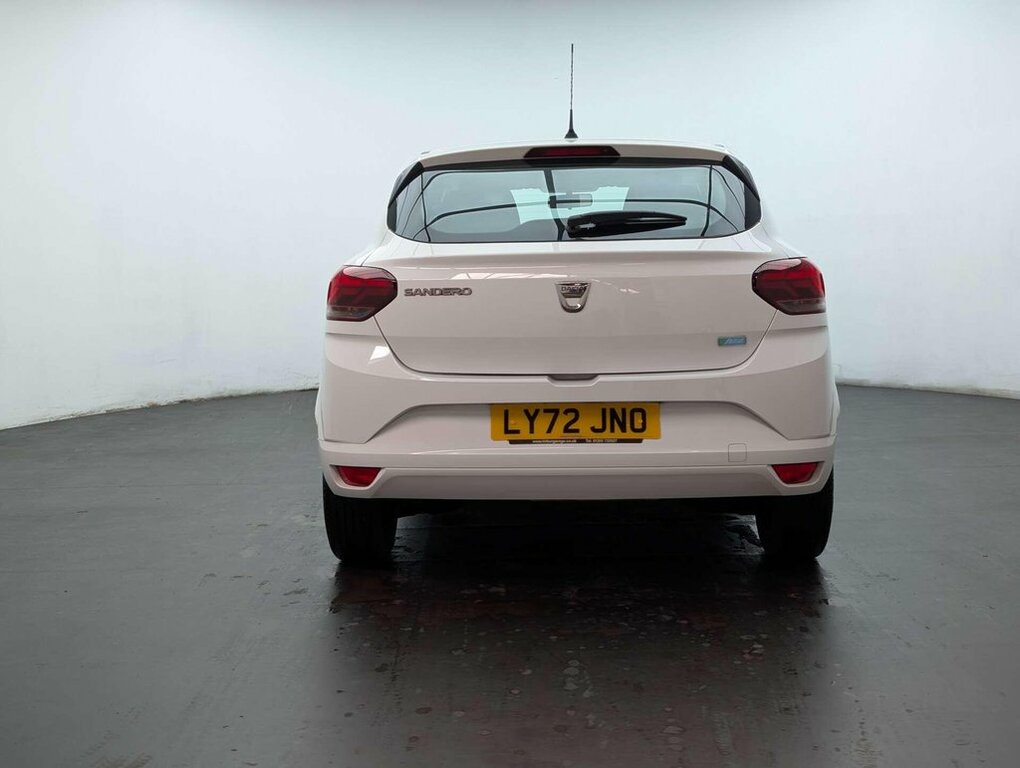 Dacia Sandero 1L Essential White #3