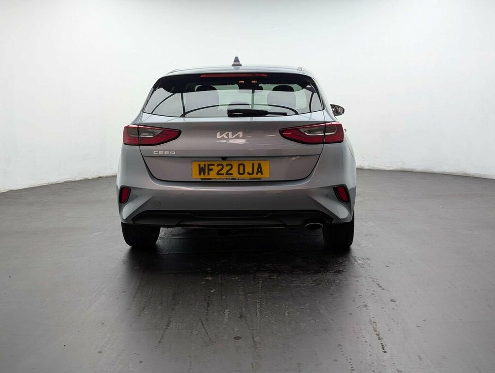 Kia Ceed 1.5L 3 WF22OJA Silver #5