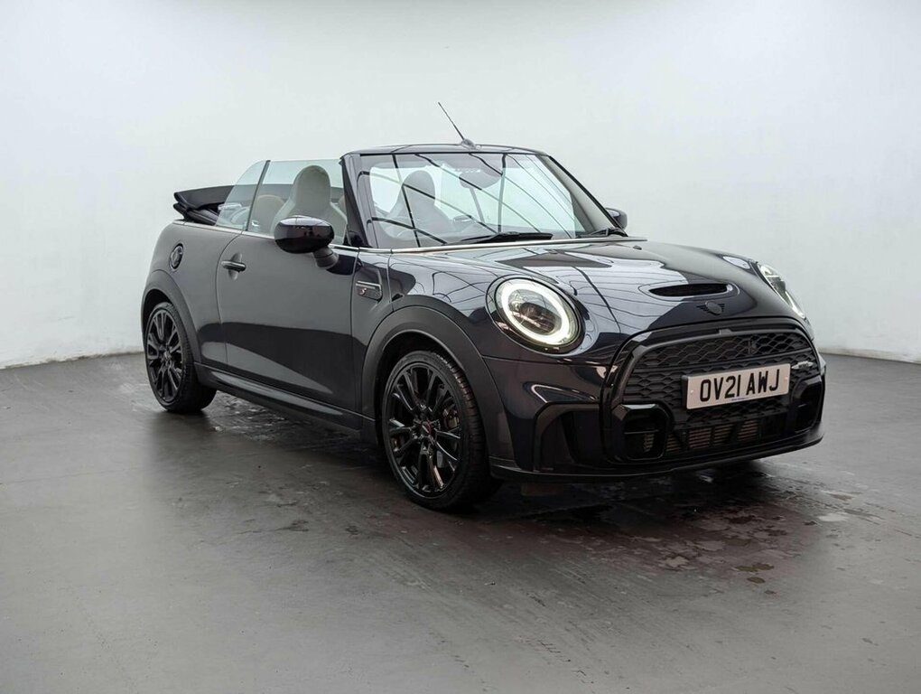 Mini Convertible 2L Cooper S Sport OV21AWJ #2