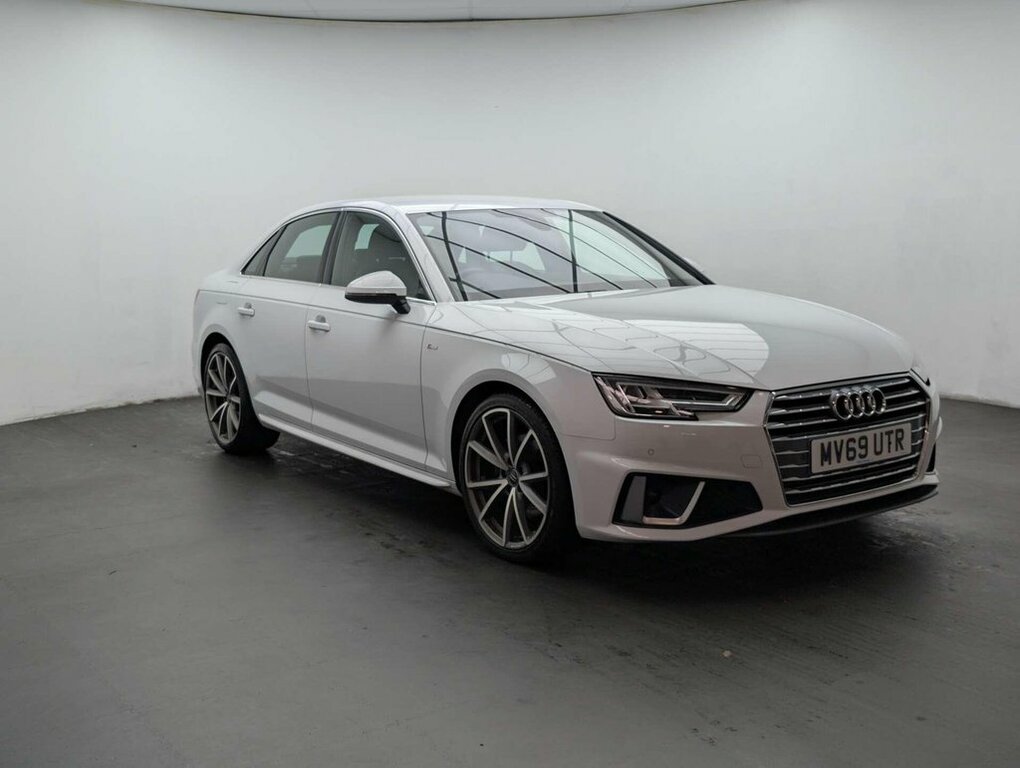 Audi A4 2L S Line White #2