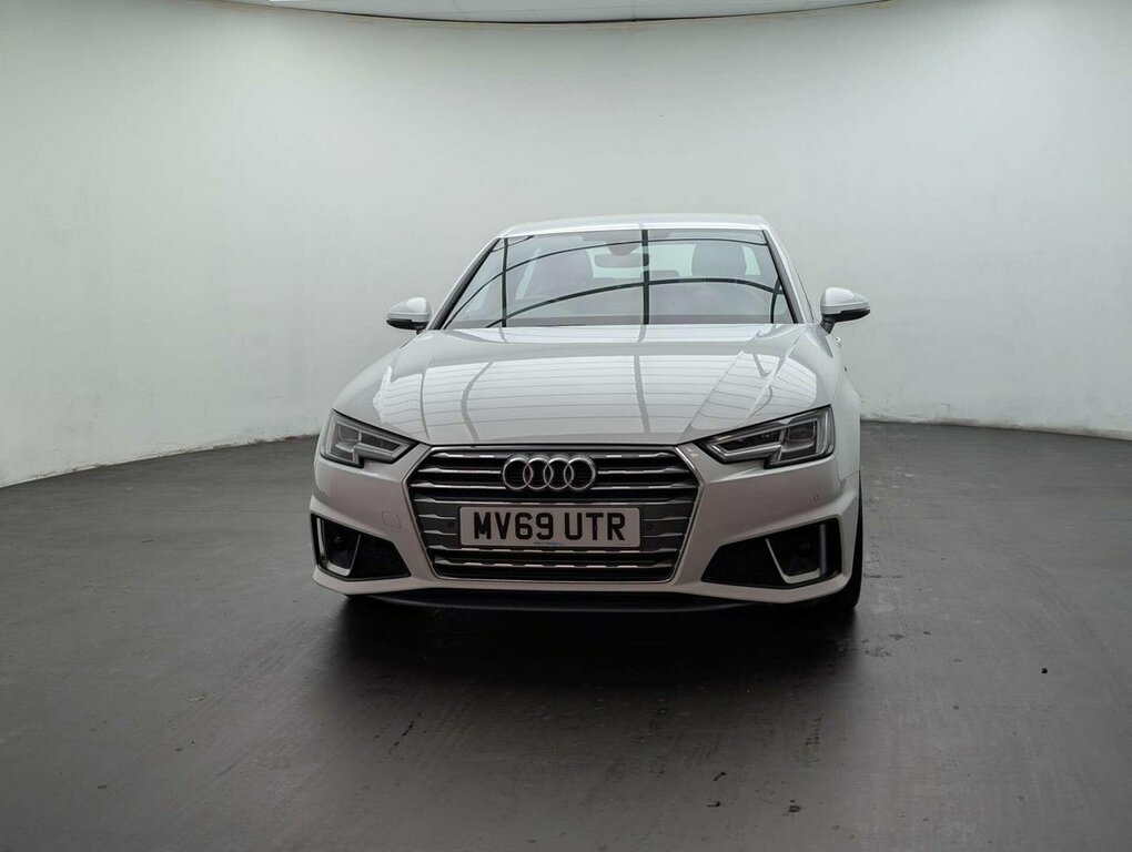 Audi A4 2L S Line White #4