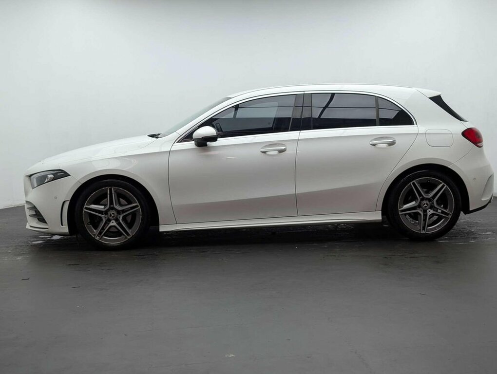 Mercedes-Benz A Class 1.3L Amg Line White #3