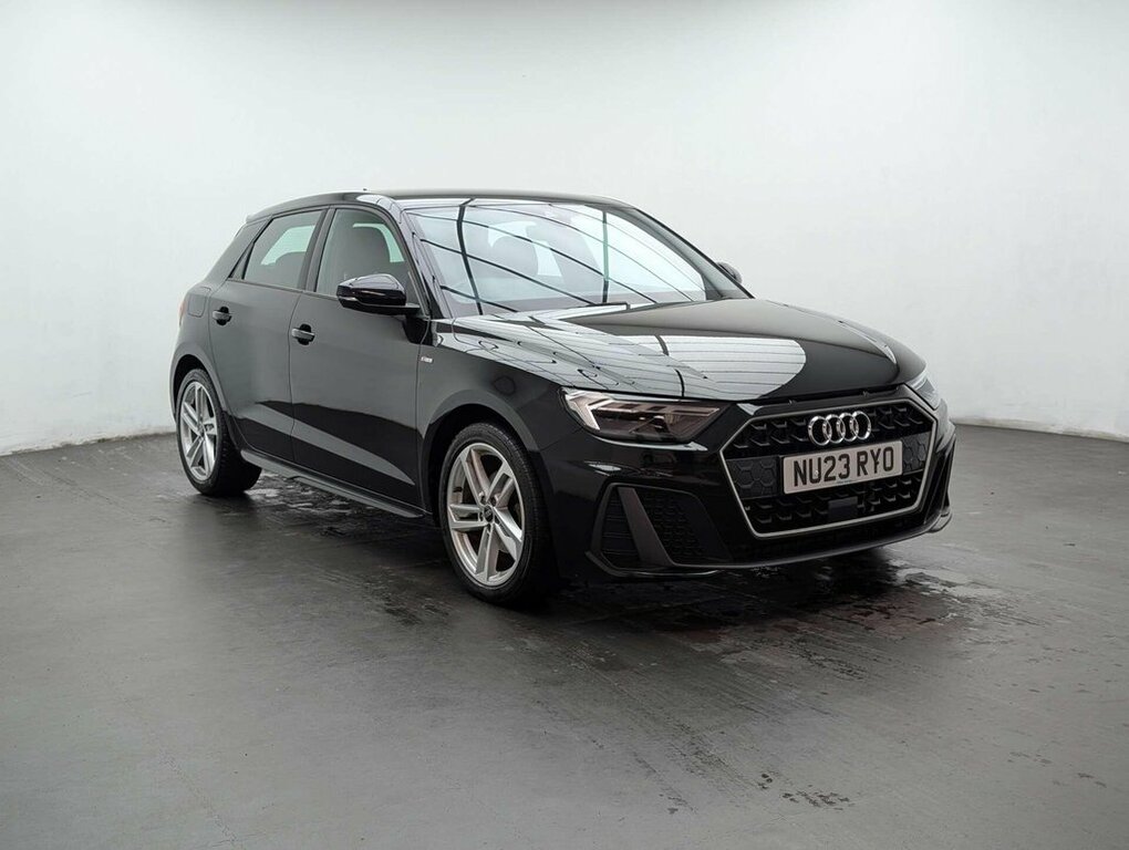 Audi A1 1L S Line NU23RYO Black #2