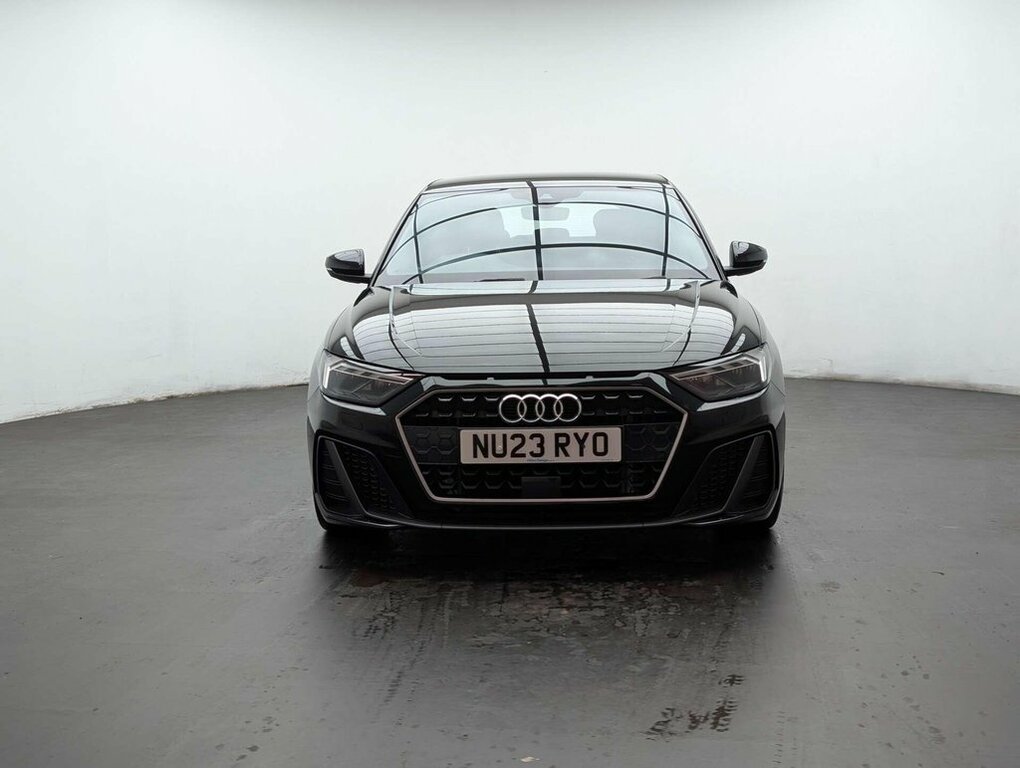 Audi A1 1L S Line NU23RYO Black #3