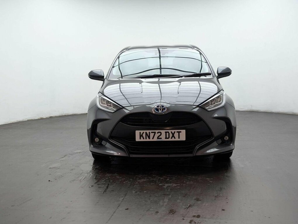 Toyota Yaris 1.5L Design KN72DXT Grey #3