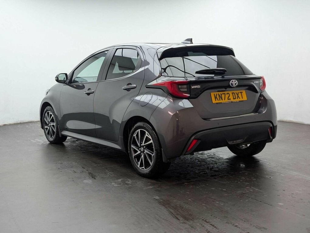 Toyota Yaris 1.5L Design KN72DXT Grey #6