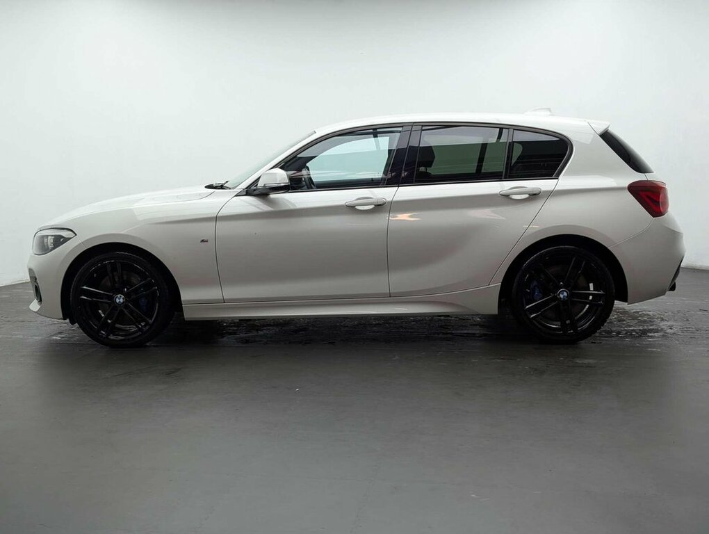 BMW 1 Series 1.5L M Sport Shadow Edition White #5