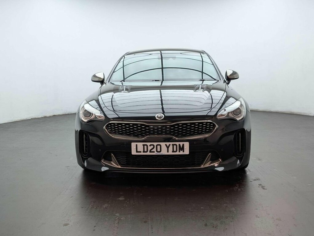 Kia Stinger 2L Gt-line Black #3