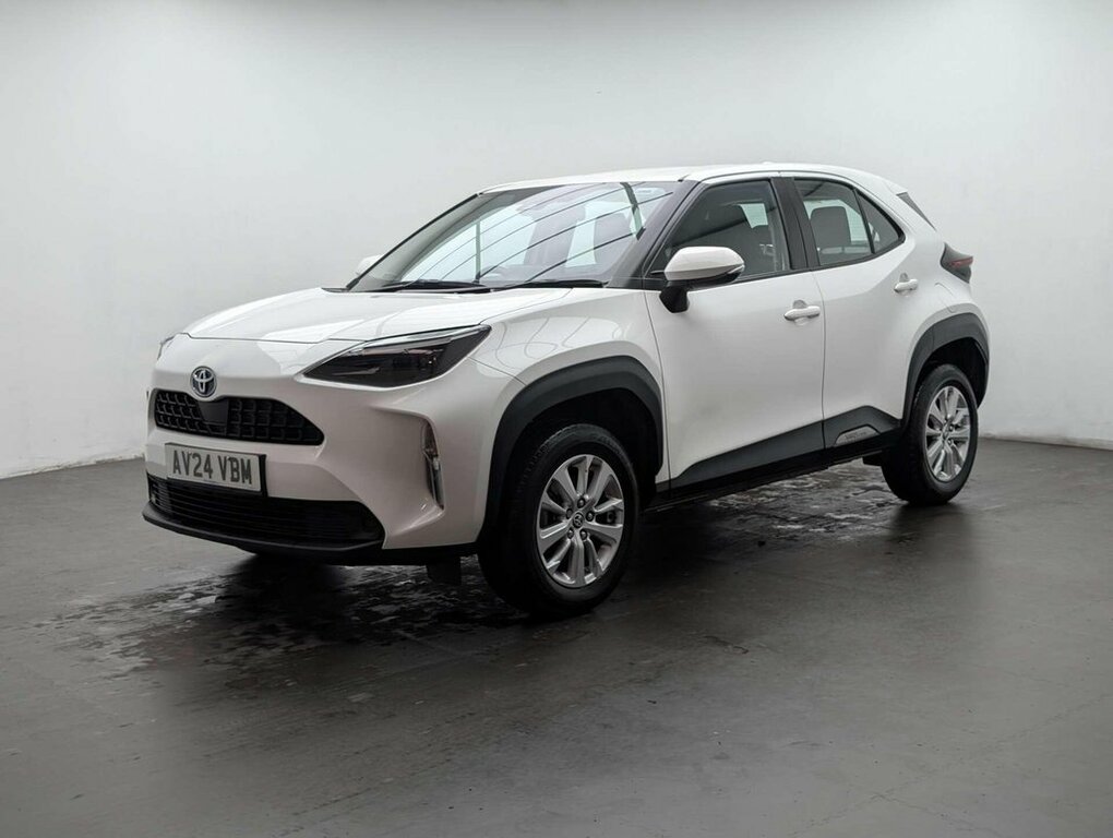 Toyota Yaris Cross 1.5L Icon AV24VBM White #4