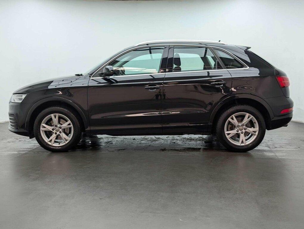 Audi Q3 1.4L Sport LX68ZKS Black #5