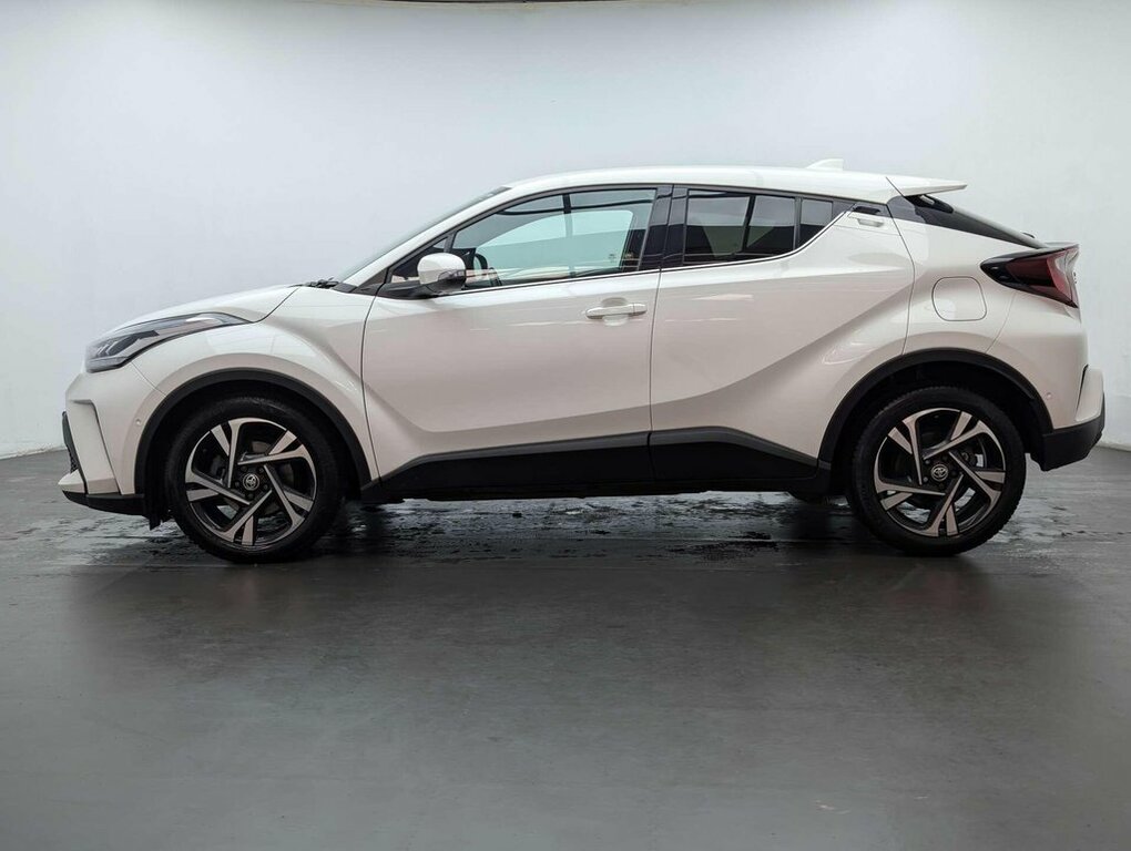 Toyota C-Hr 1.8L Design FY23TPV White #5