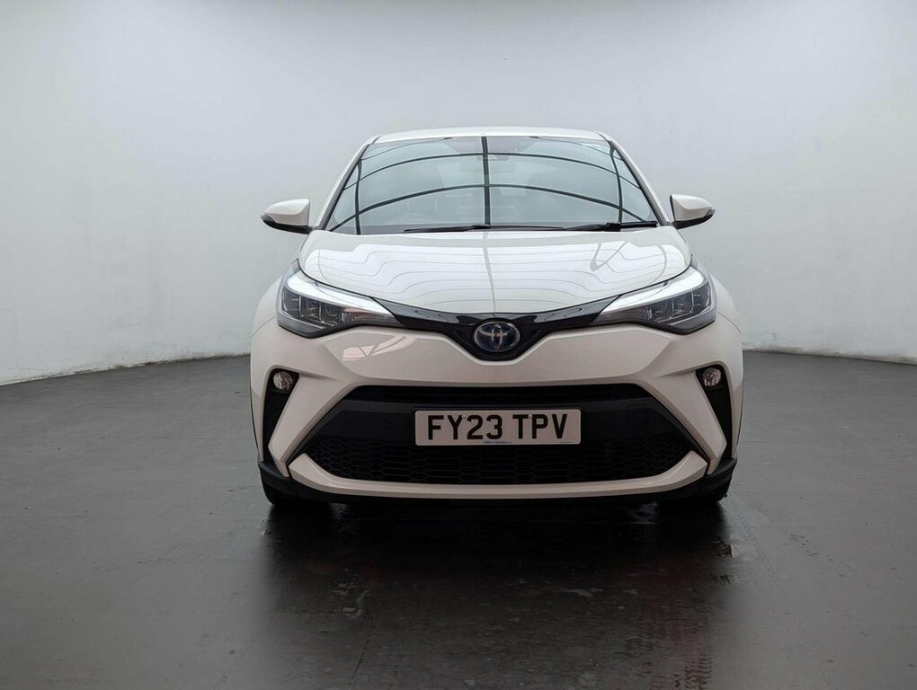 Toyota C-Hr 1.8L Design FY23TPV White #3