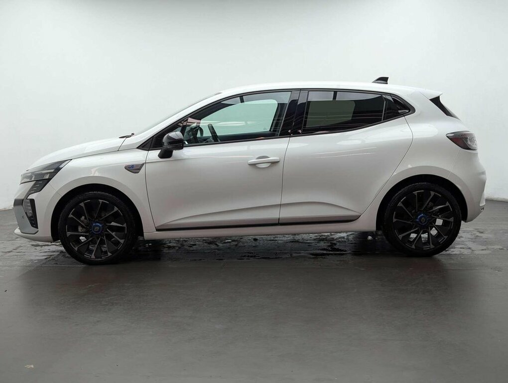 Renault Clio 1.6L Esprit Alpine NG24HHP White #5