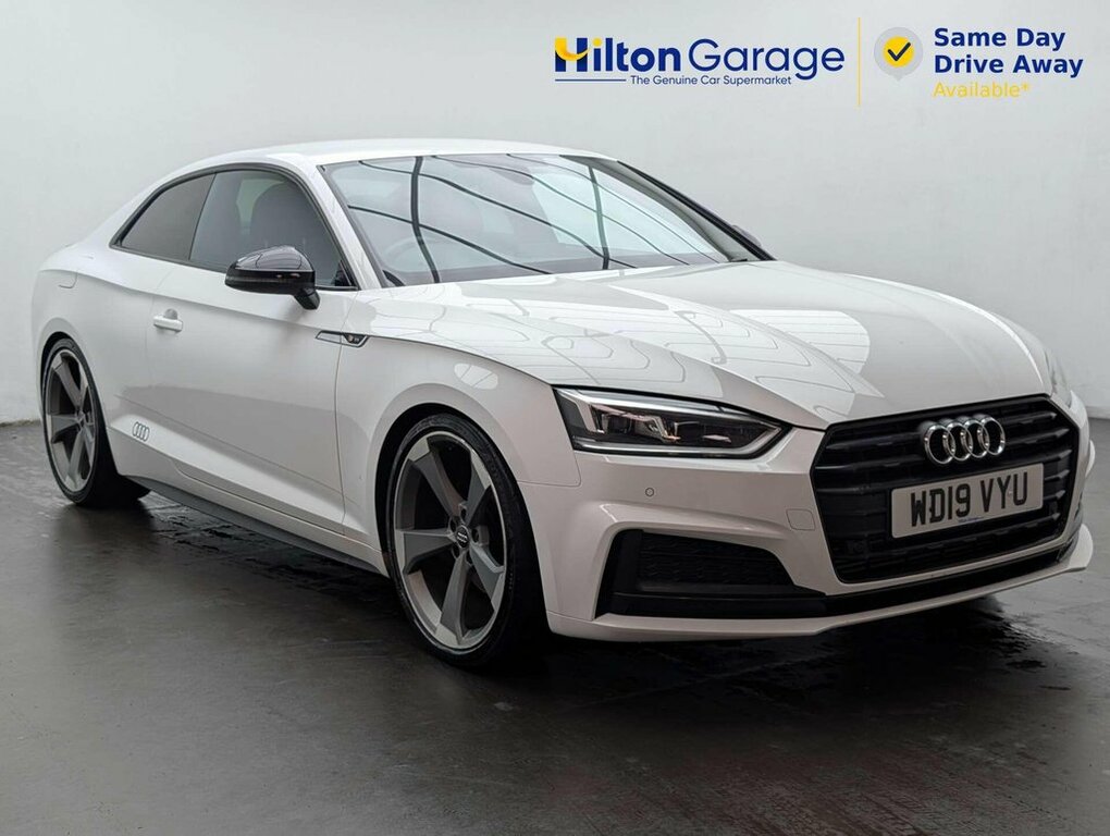 Audi A5 2L Black Edition White