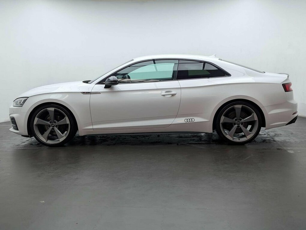 Audi A5 2L Black Edition White #3