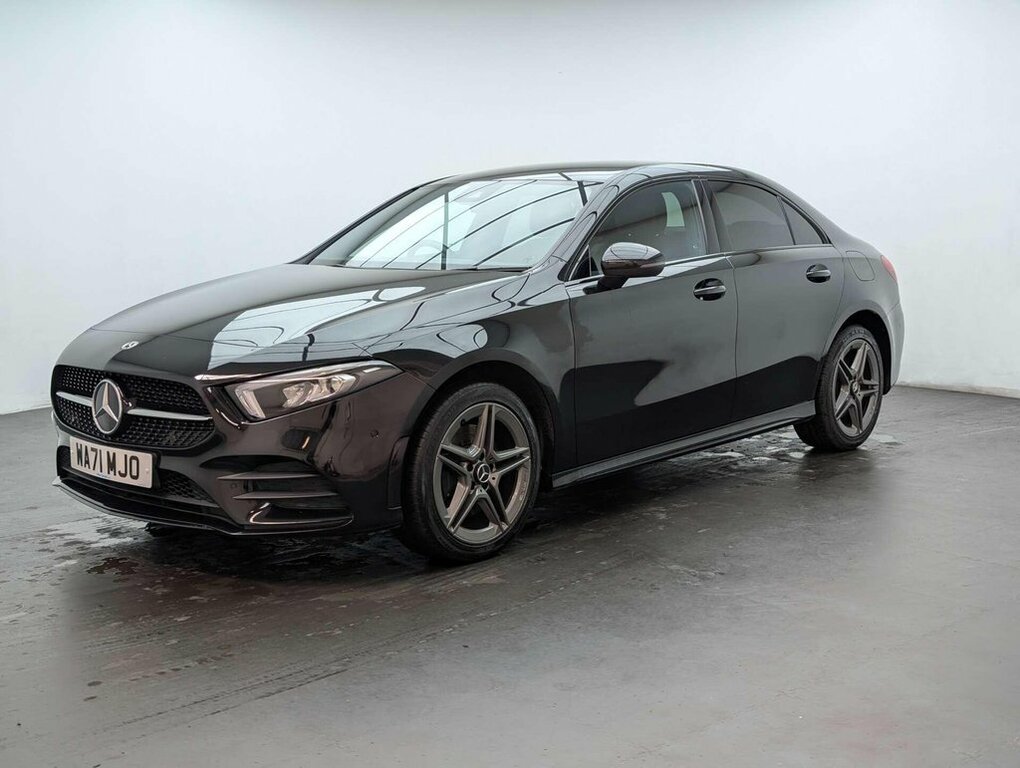 Mercedes-Benz A Class 1.3L Amg Line Edition WA71MJO Black #4