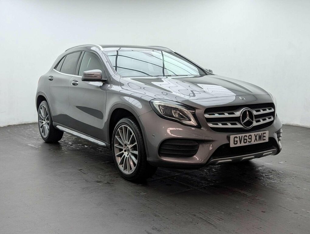 Mercedes-Benz GLA Class 1.6L Amg Line Edition GV69XWE Grey #2