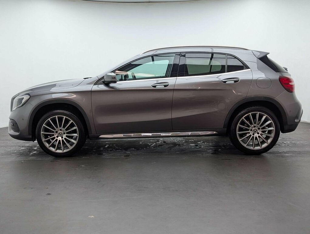 Mercedes-Benz GLA Class 1.6L Amg Line Edition GV69XWE Grey #5