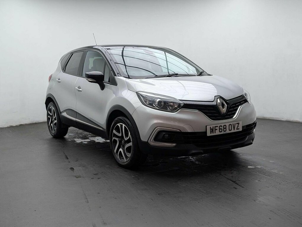 Renault Captur 0.9L Iconic WF68OVZ #2