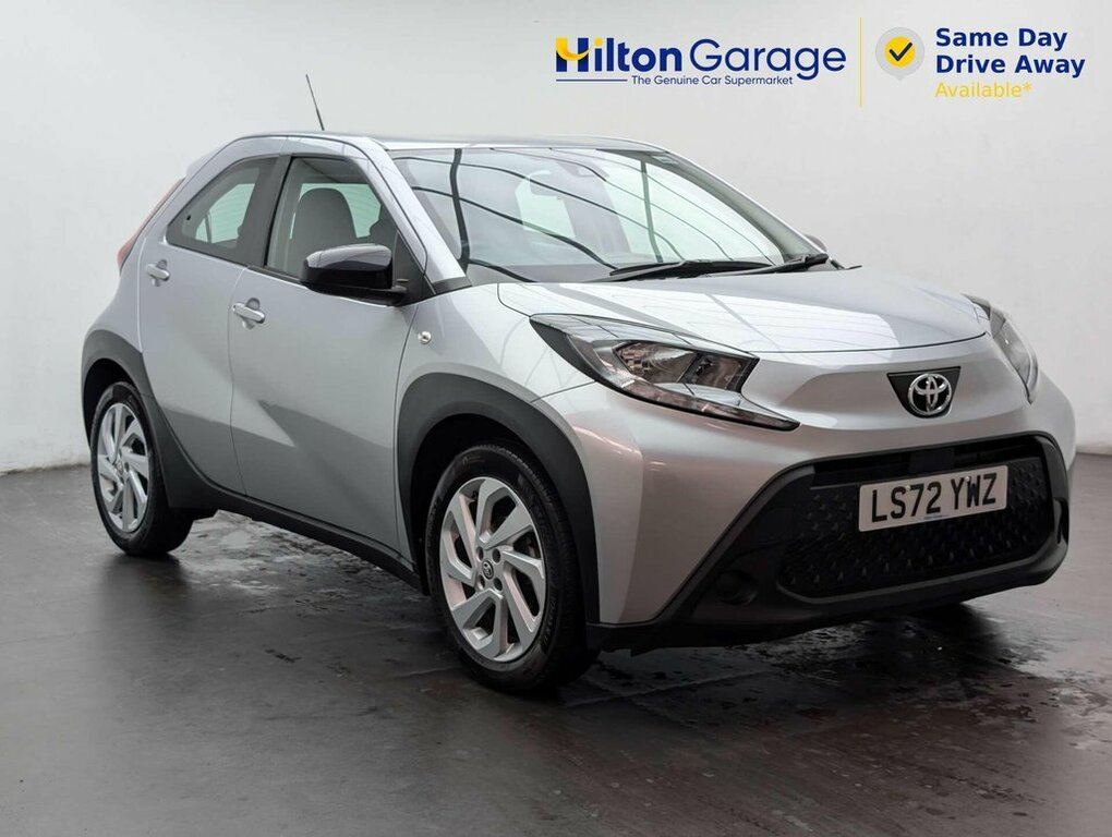 Toyota Aygo X 1L Pure Silver