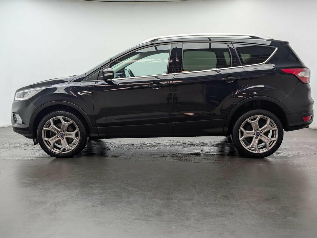 Ford Kuga 2L Titanium Edition Black #5