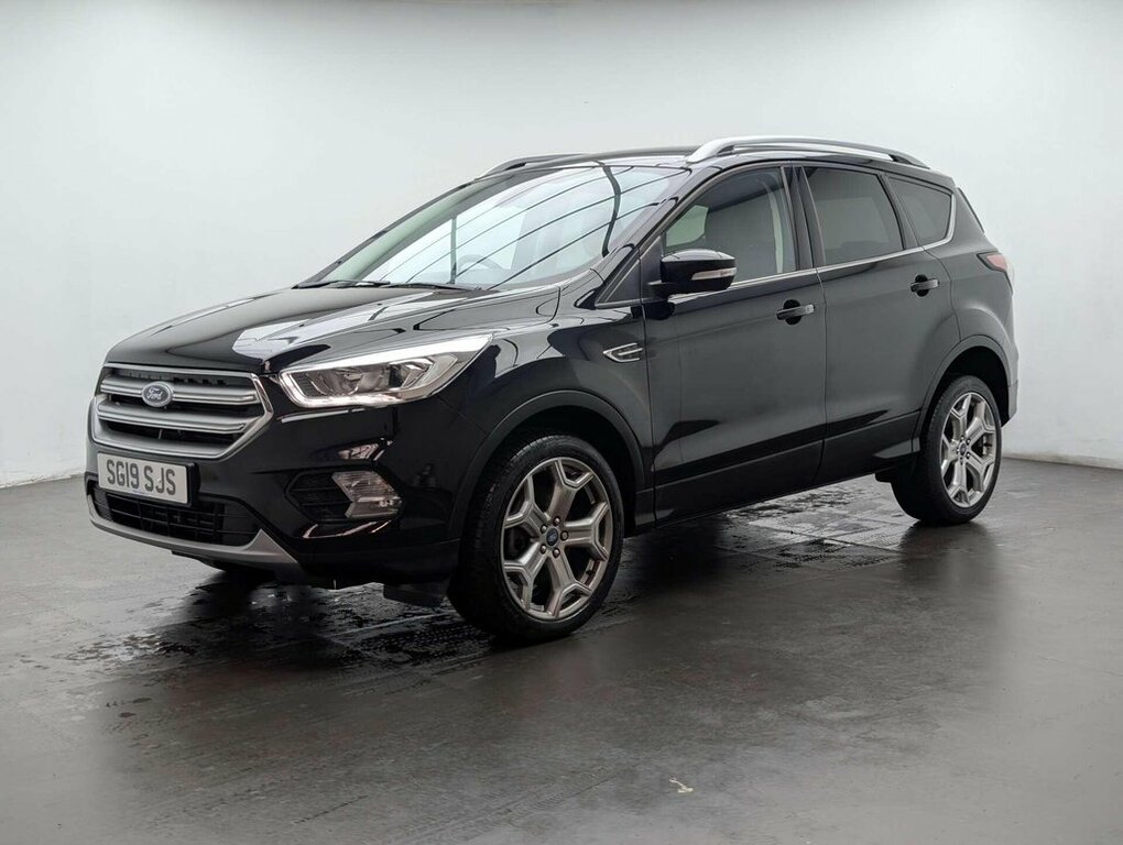 Ford Kuga 2L Titanium Edition Black #4