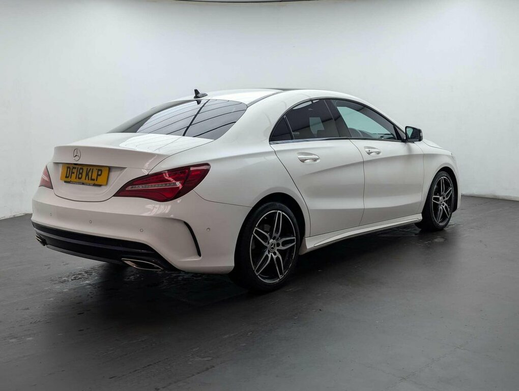 Mercedes-Benz CLA Class 2.1L Amg Line White #5