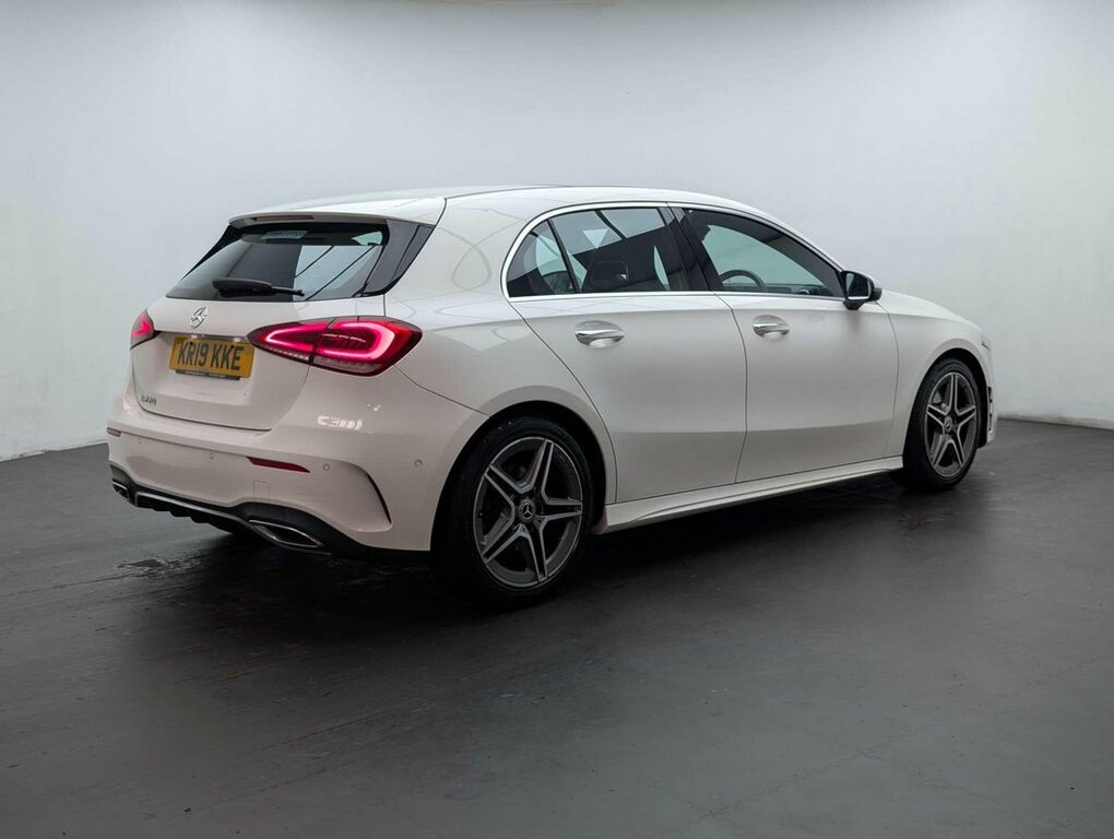 Mercedes-Benz A Class 2.0 A 220 Amg Line Premium White #4