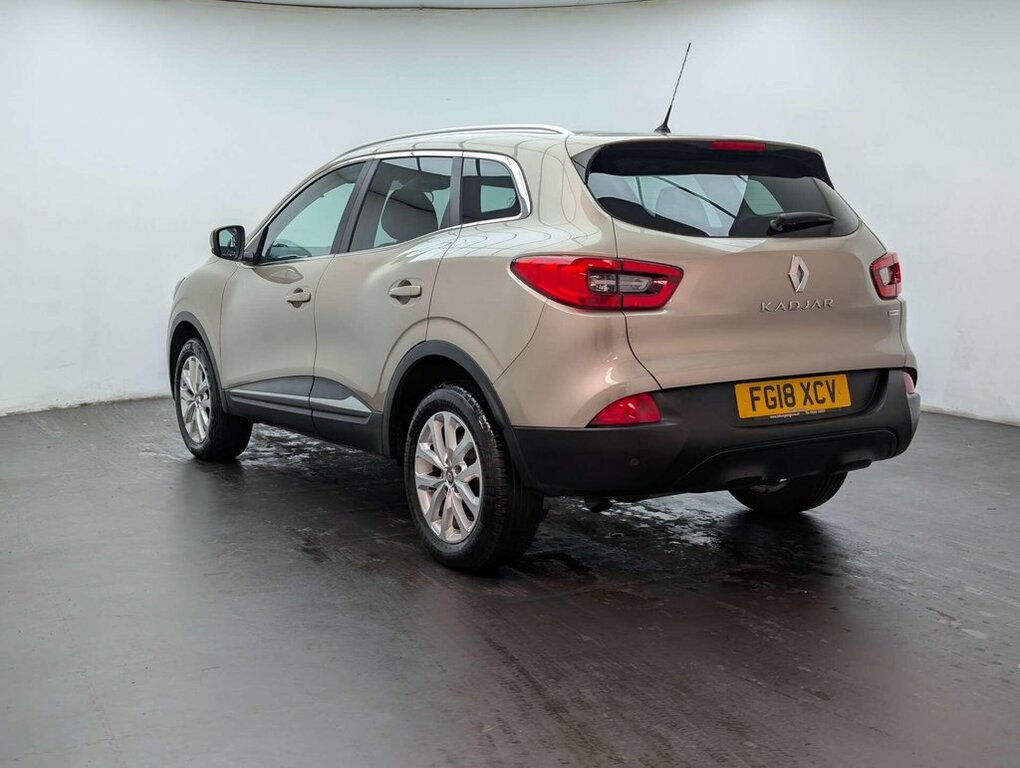 Renault Kadjar 1.6L Dynamique Nav FG18XCV Beige #6
