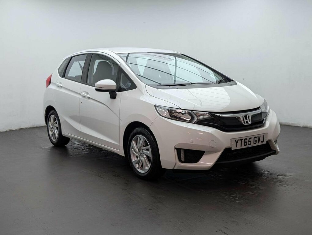 Honda Jazz 1.3L Se YT65GVJ White #2