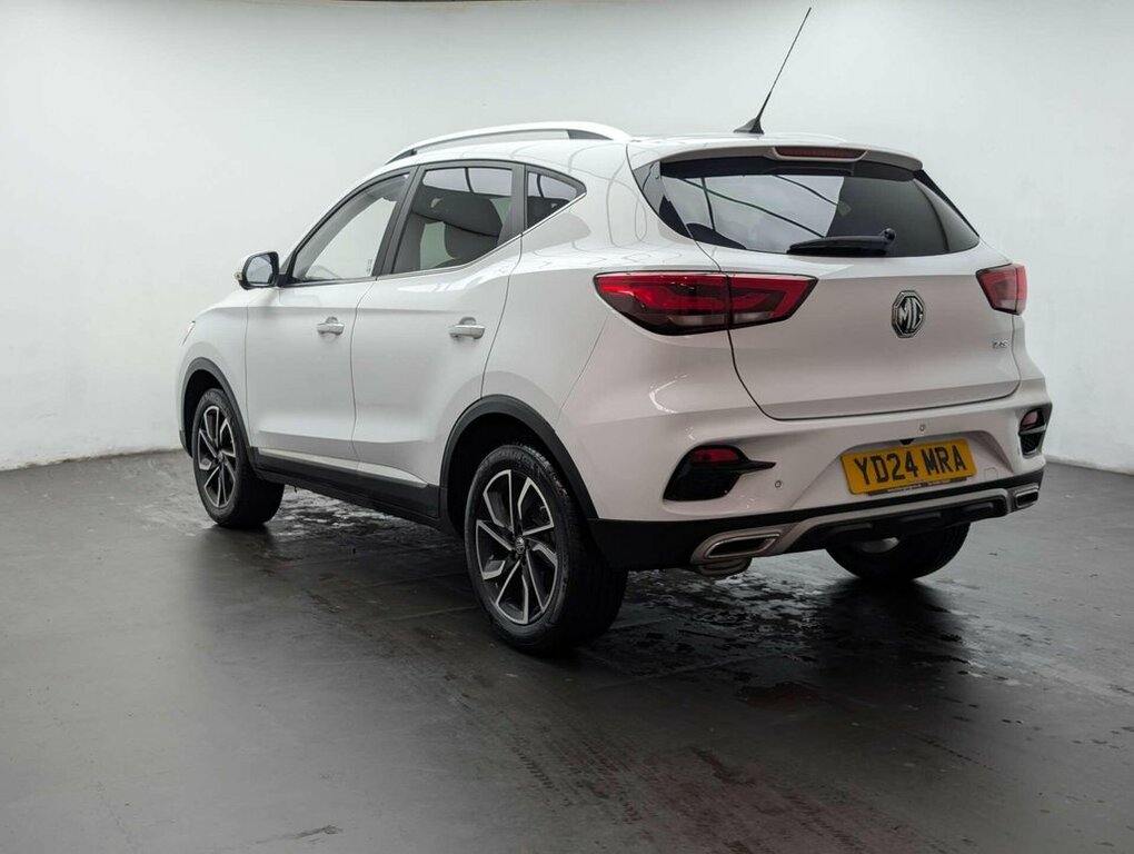 MG ZS 1L Exclusive YD24MRA White #6