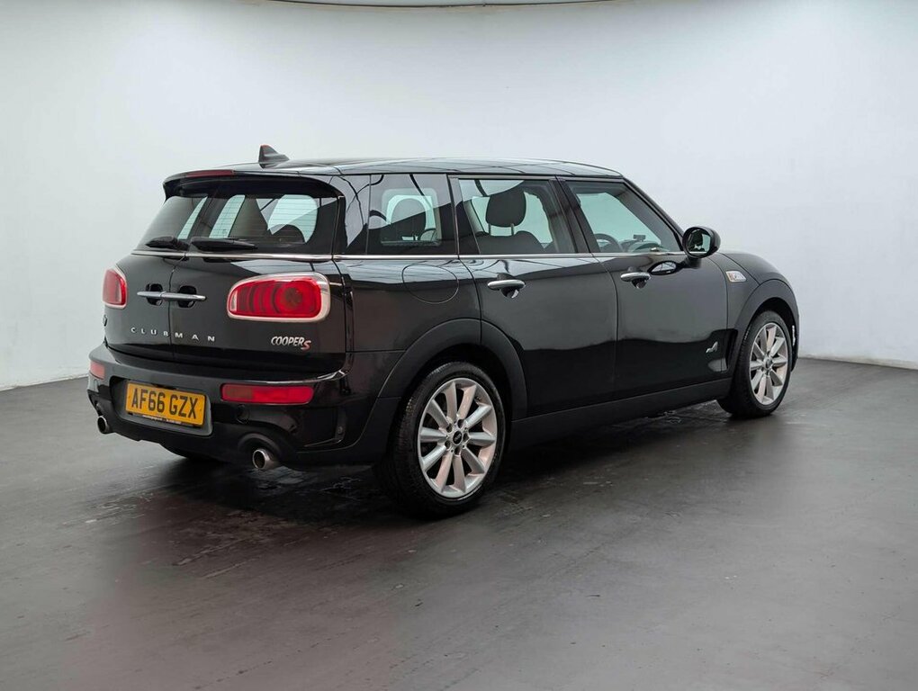 Mini Clubman 2L Cooper S 6Dr Black #4
