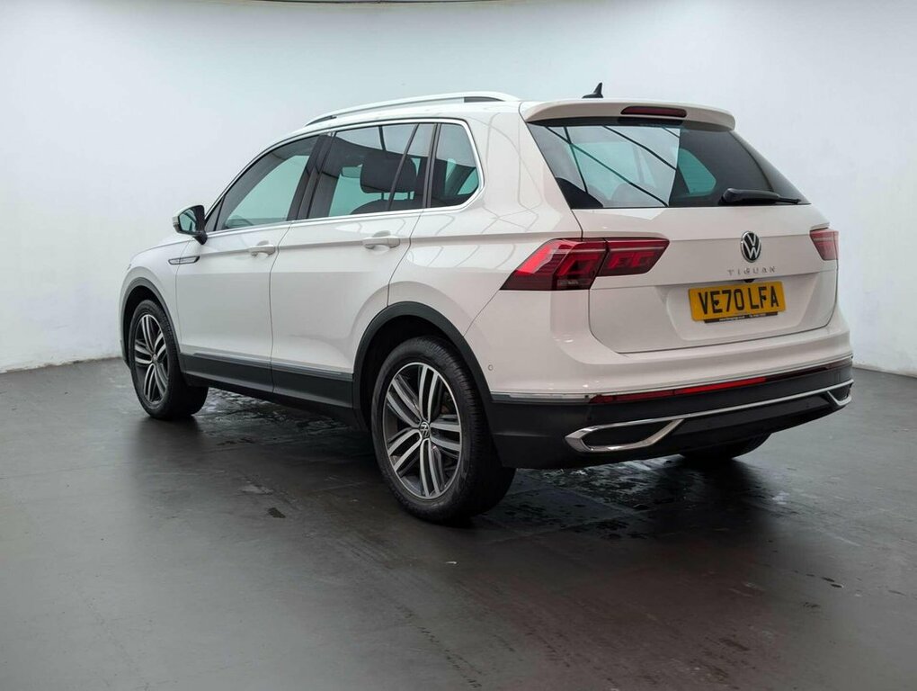 Volkswagen Tiguan 1.5L Elegance VE70LFA White #6