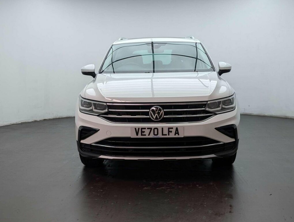 Volkswagen Tiguan 1.5L Elegance VE70LFA White #3
