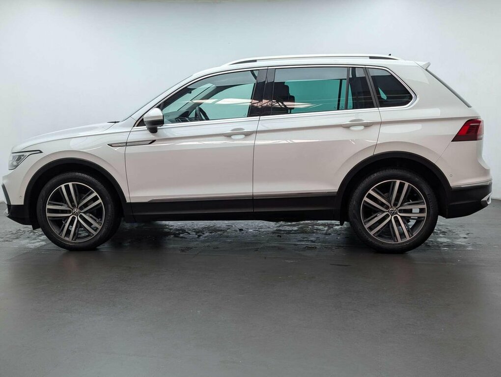 Volkswagen Tiguan 1.5L Elegance VE70LFA White #5