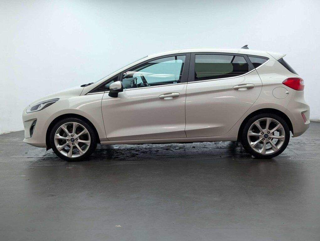 Ford Fiesta 1L Titanium X WP70OCB White #4