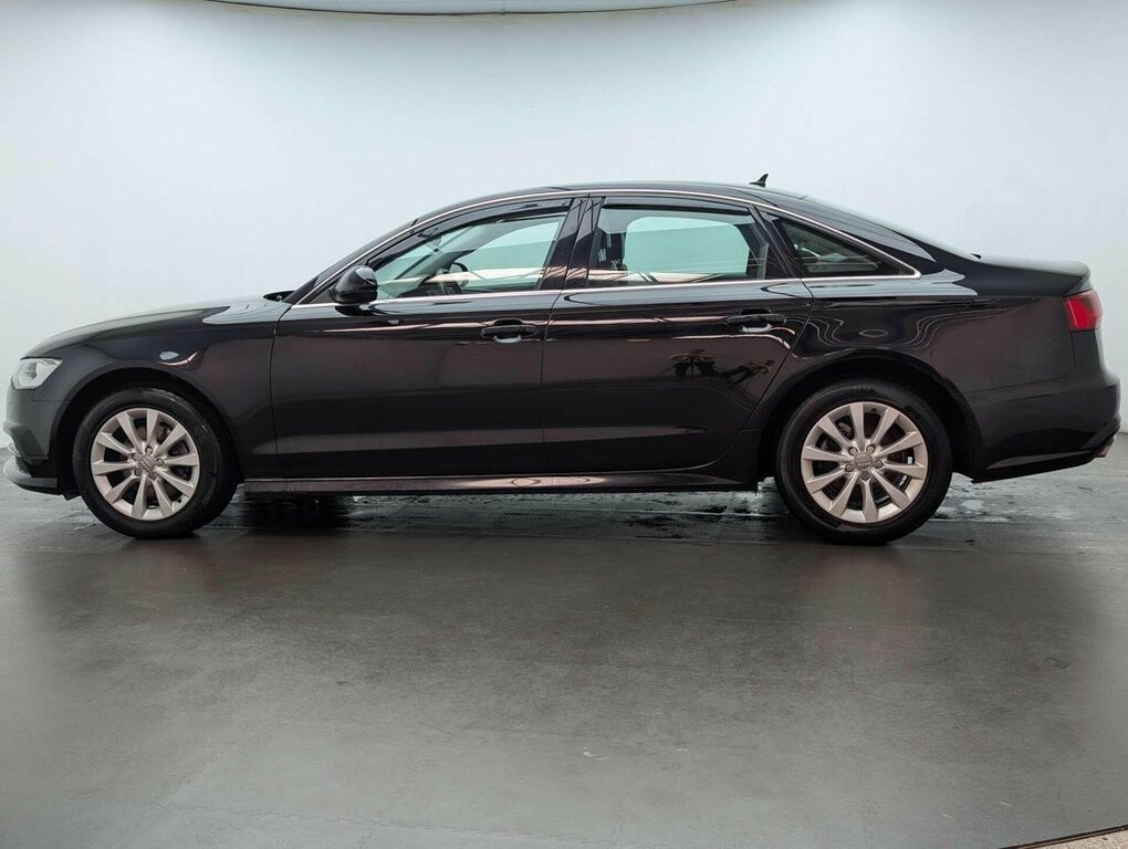Audi A6 2L Se Executive MD67XUU Black #5