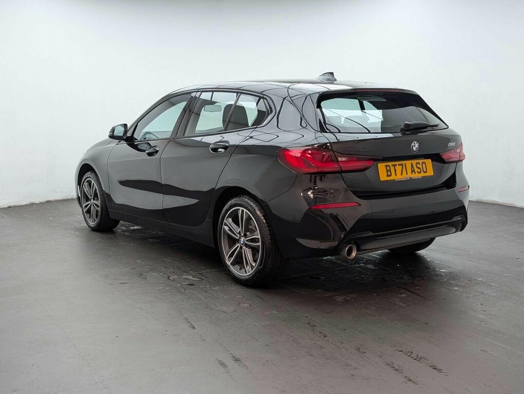 BMW 1 Series 1.5L Sport BT71ASO Black #6