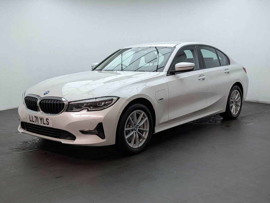 BMW 3 Series 2L Se Pro LL71YLS White #4