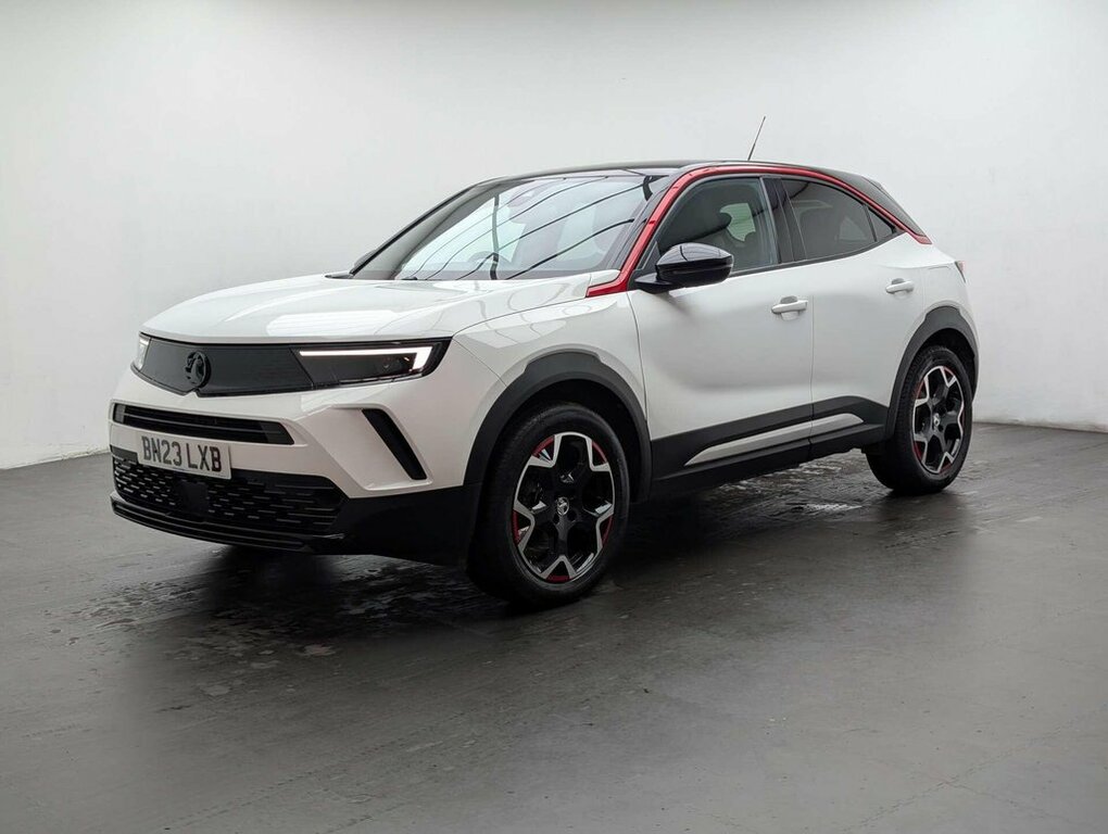 Vauxhall Mokka-e Suv BN23LXB White #4