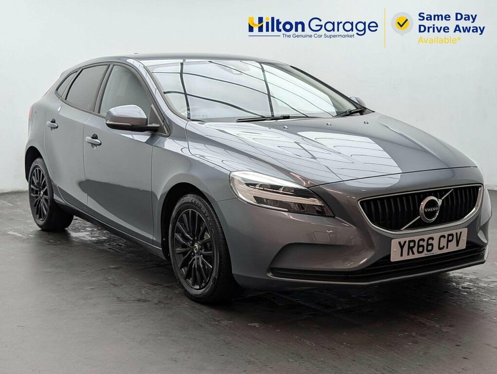 Volvo V40 2L Momentum Grey
