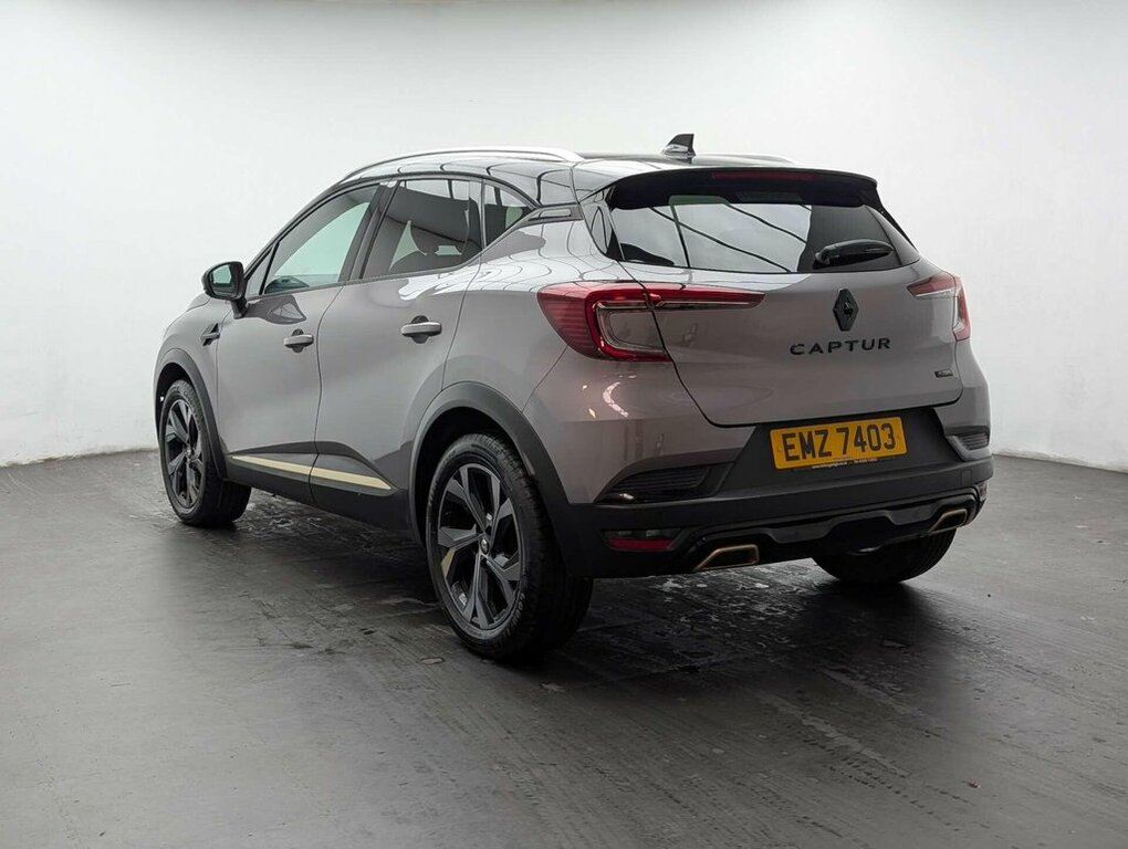 Renault Captur 1.6L E-tech Engineered EMZ7403 #6