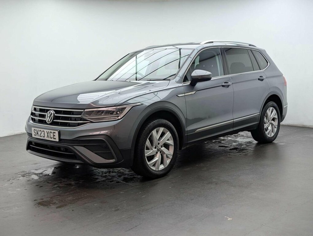 Volkswagen Tiguan Allspace 1.5L Life SK23XCE Grey #4