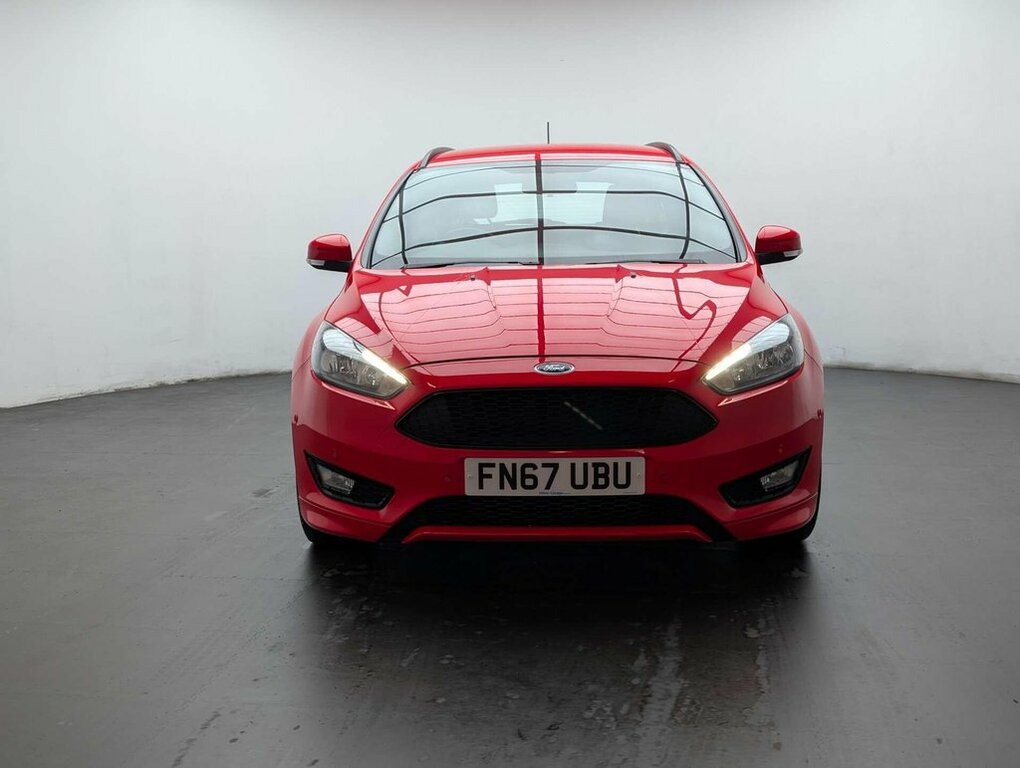 Ford Focus 1.5L St-line FN67UBU Red #3